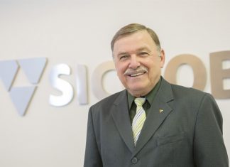 Presidente do Sicoob ES é eleito Líder em Instituição Financeira 2022