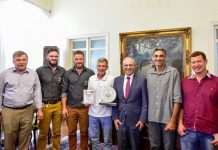 Governador recebe cafeicultores capixabas premiados pelos melhores cafés do País