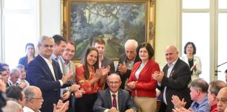 Governador sanciona Lei de Produção Agroecológica e Orgânica e entrega veículos para agricultura