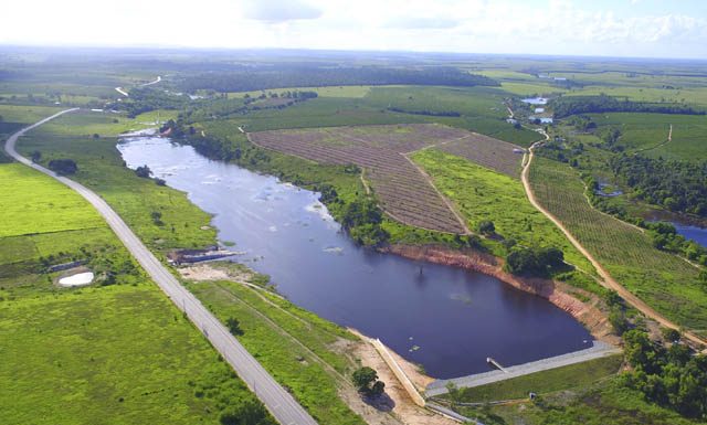 Fiscalização conjunta entre Agerh e Idaf vistoria 14 barragens no norte do ES