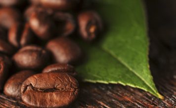 OIC eleva previsão para superávit de café na safra global 2018/19