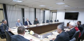 CNA e Faes discutem regularização fundiária no Incra