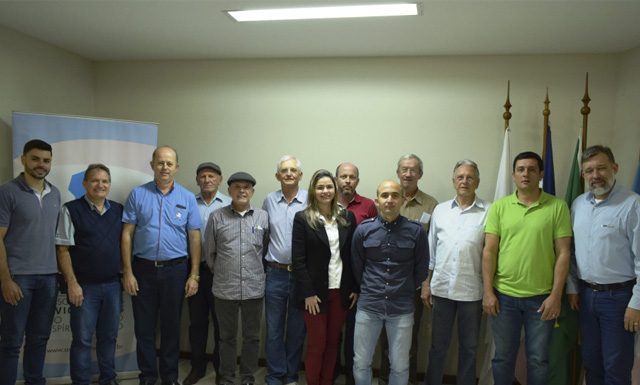 Nova diretoria da AVES é eleita para gestão 2019-2021