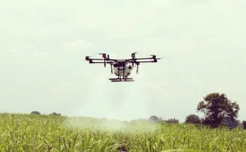 Uso de drones na pulverização de defensivos em debate em Nova Venécia