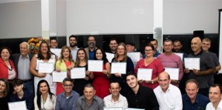 Programa pioneiro do Senar de sucessão familiar no campo forma primeira turma