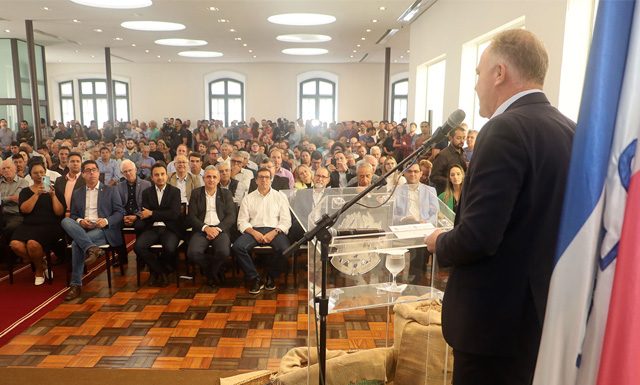 Programa de Desenvolvimento Sustentável da Cafeicultura é lançado no Espírito Santo