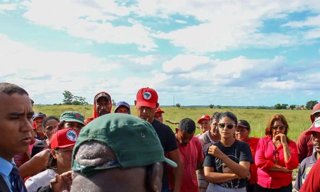 Reintegração de posse determinada pela Justiça em área ocupada pelo MTST em São Mateus